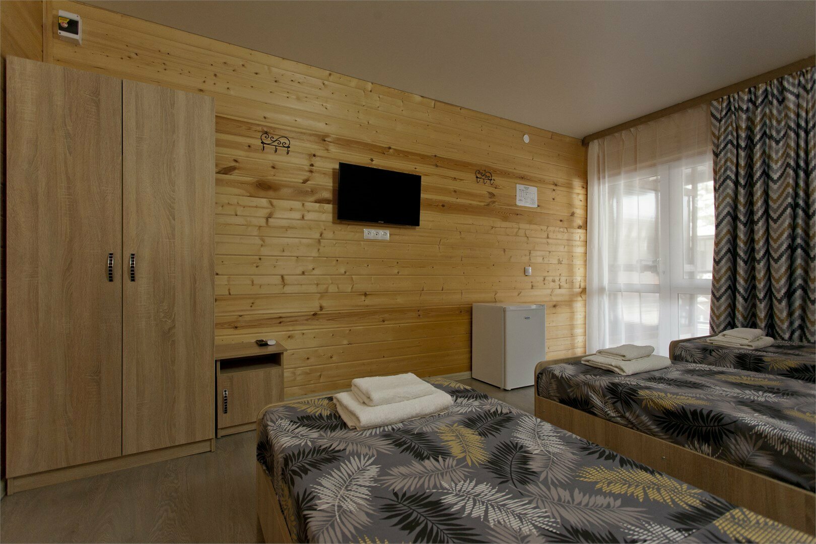 Трехместный номер с террасой