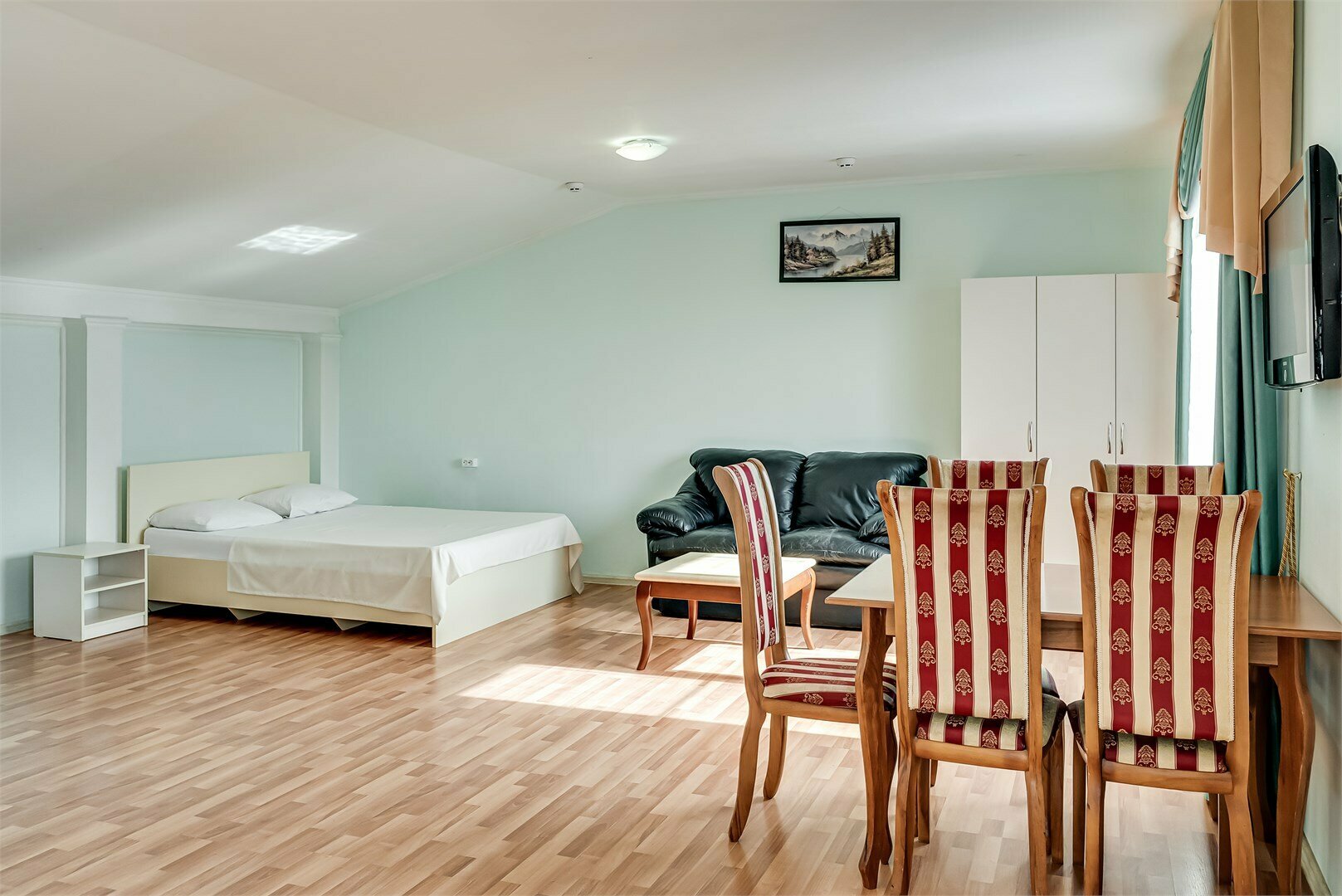 Семейный Четырехместный