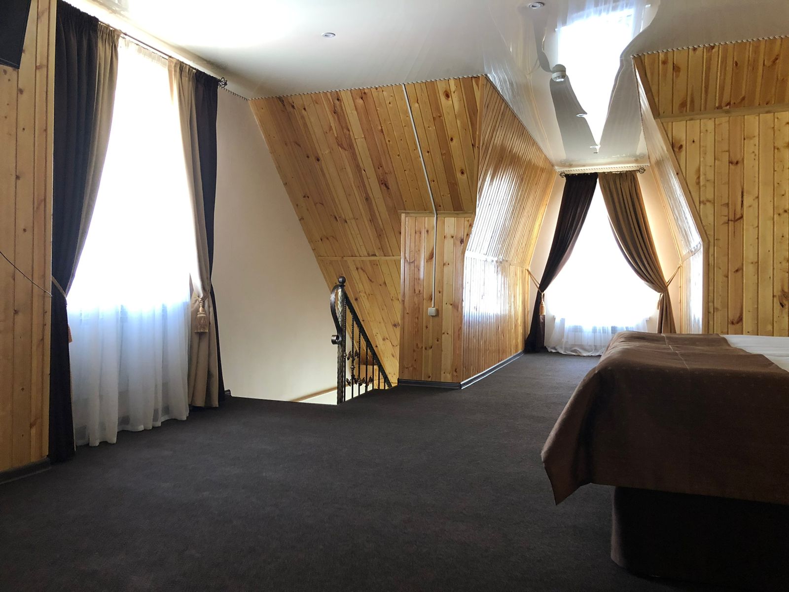 Двухуровневый люкс