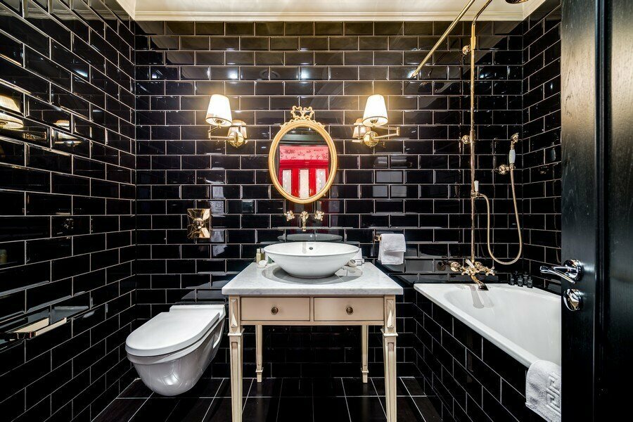 Семейный номер с видом на улицу