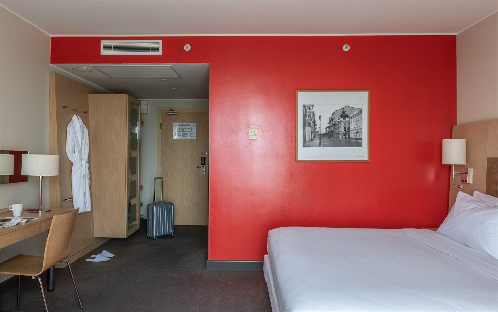 Стандарт с большой кроватью