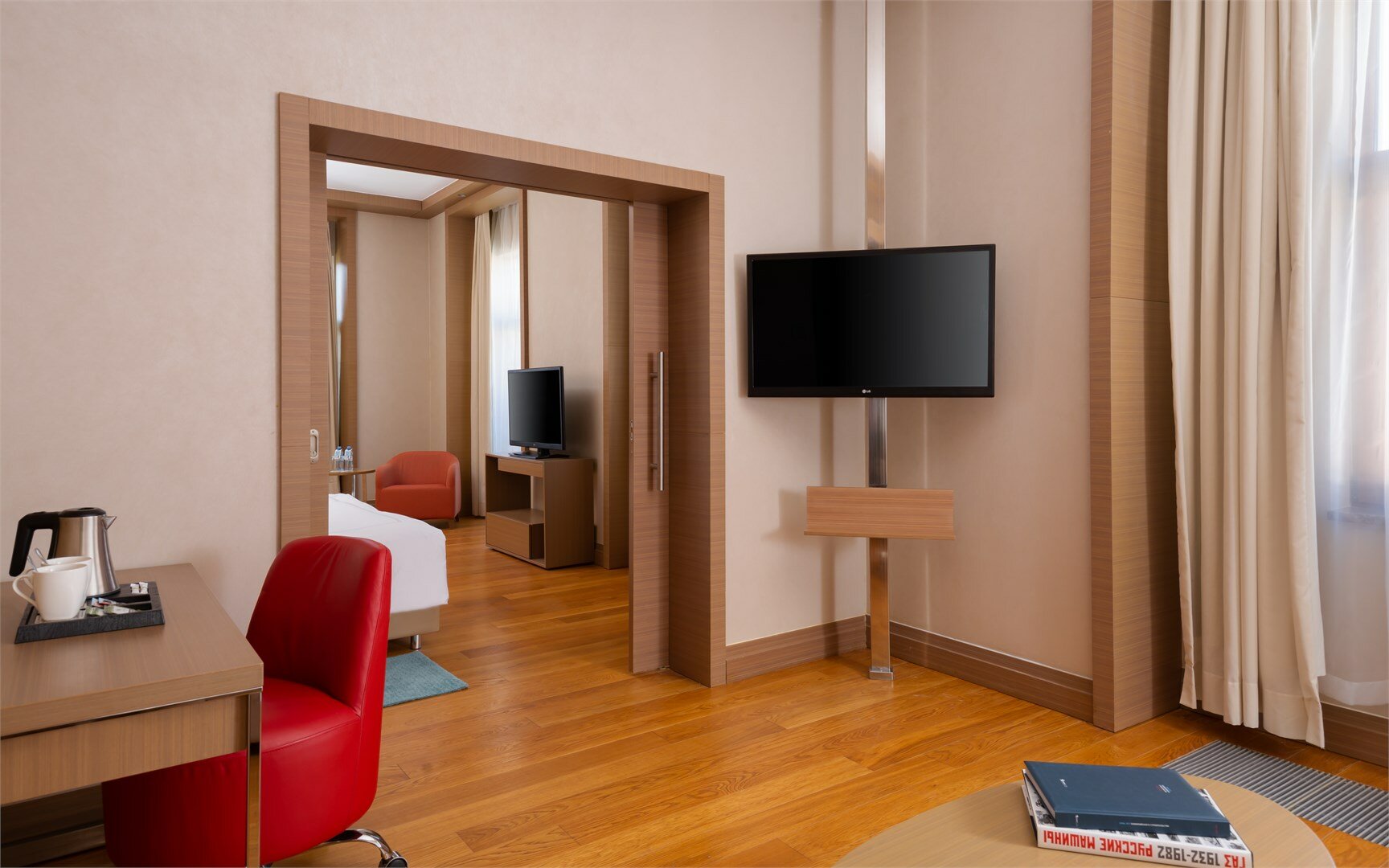 Номер Suite с двуспальной кроватью