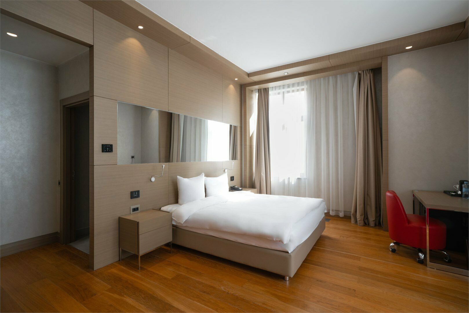 Superior Suite с двуспальной кроватью