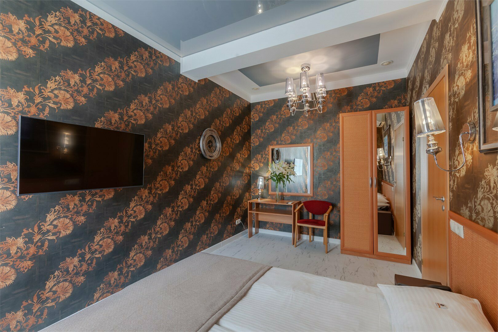 Двухкомнатный Стандарт с одной двуспальной кроватью