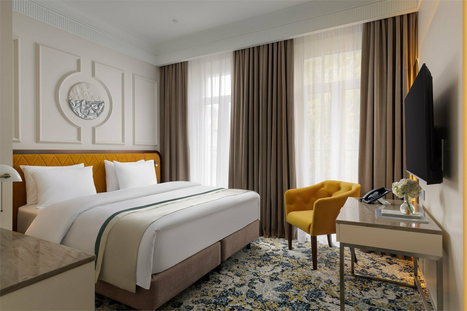 Стандартный двухместный номер  с 1 кроватью и французским балконом