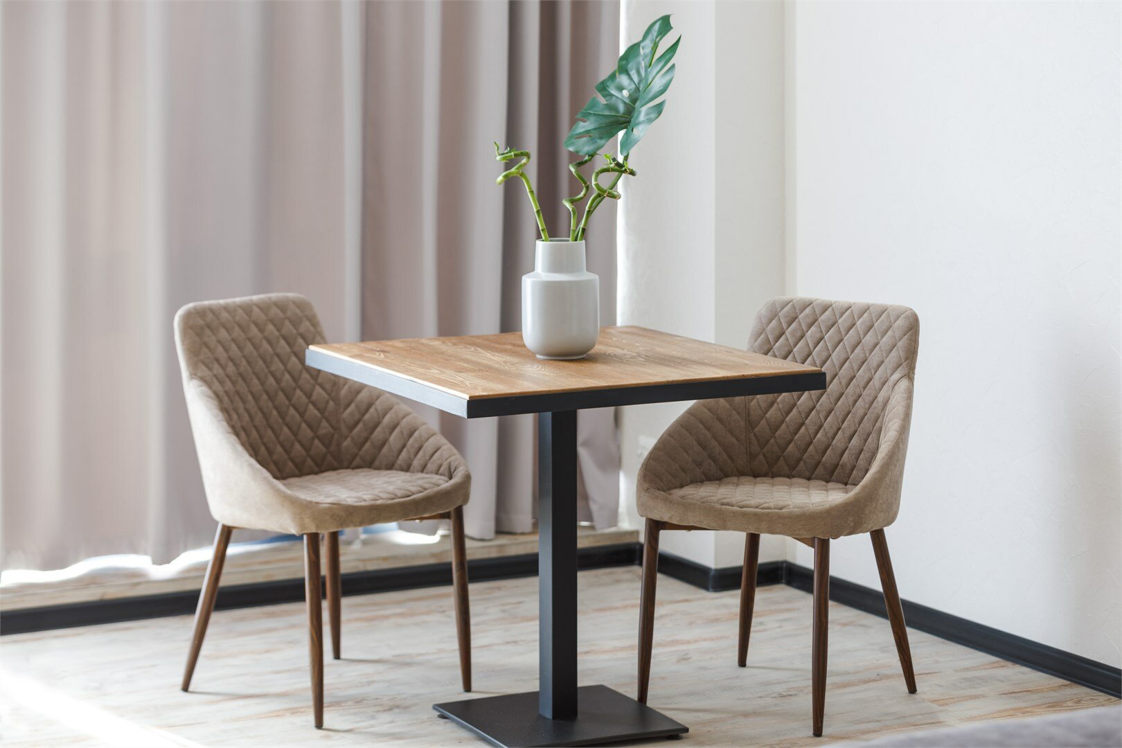 Полулюкс на 5 этаже c двуспальной или двумя раздельными кроватями