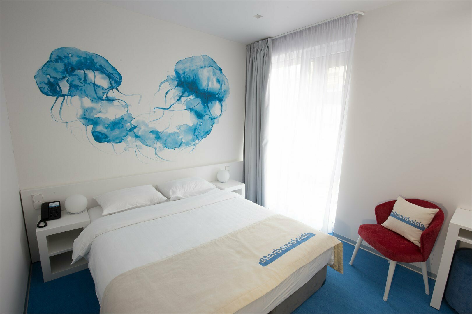 Улучшенный двухместный номер с 1 кроватью