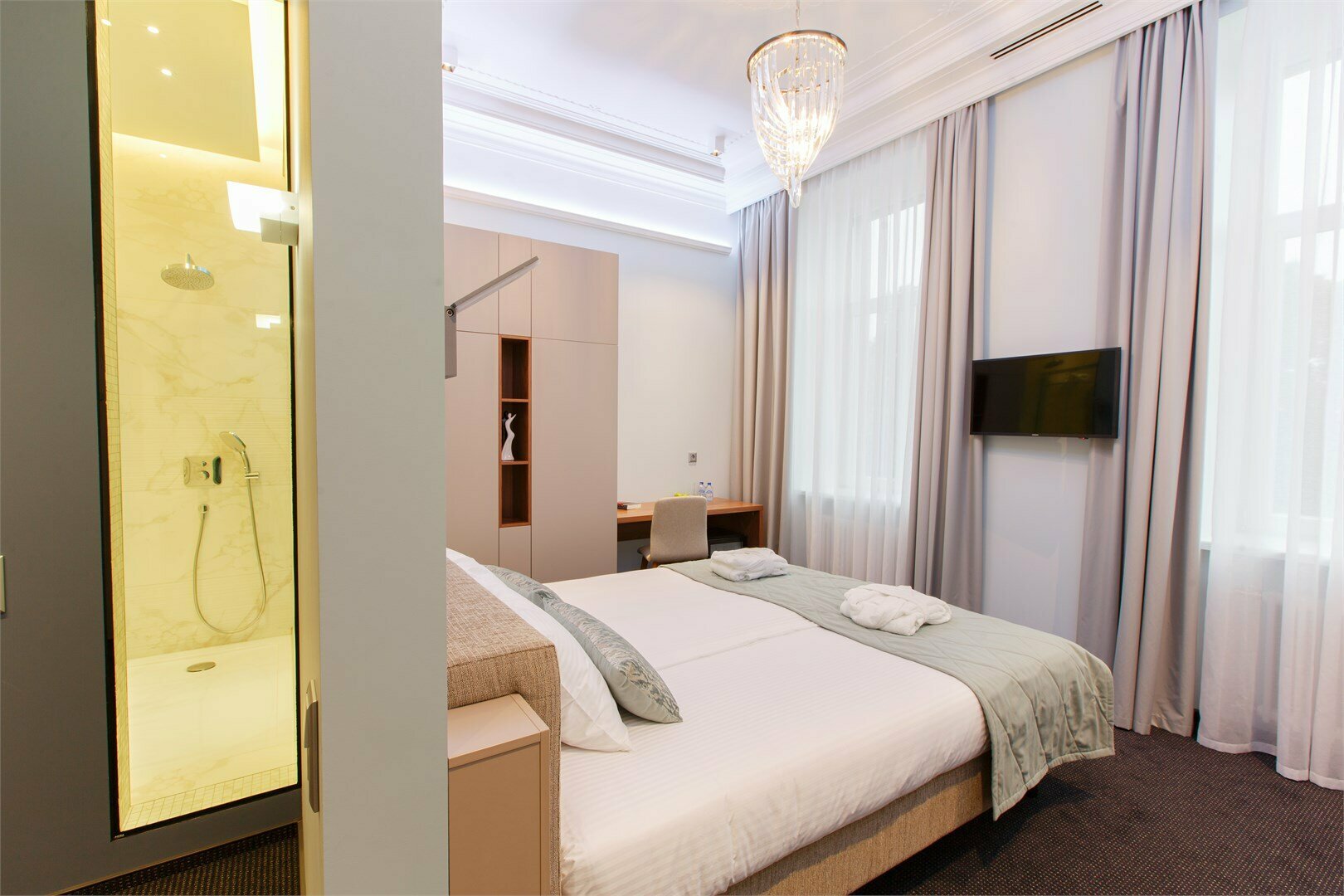 Делюкс с 1 двуспальной кроватью