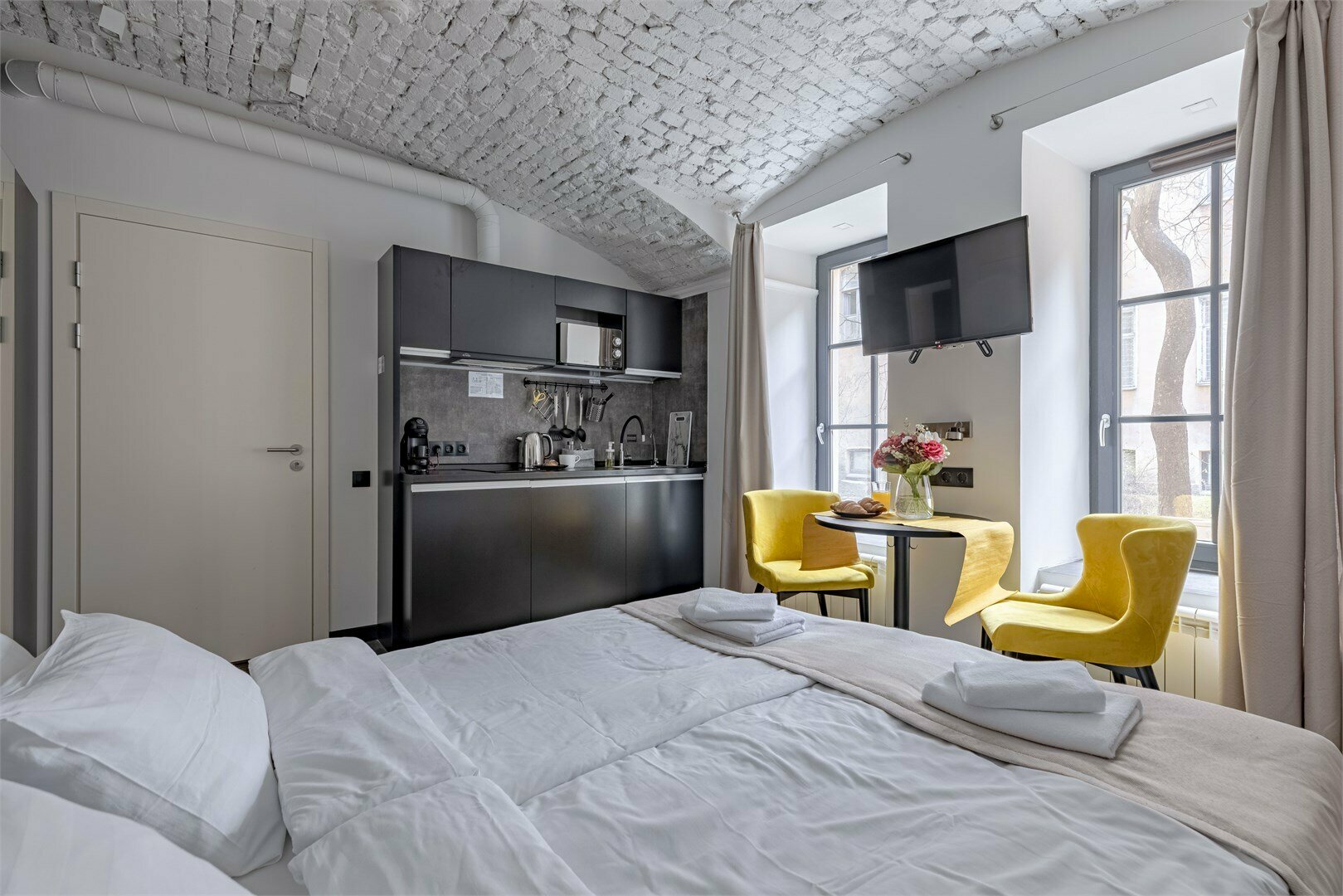 Апартаменты