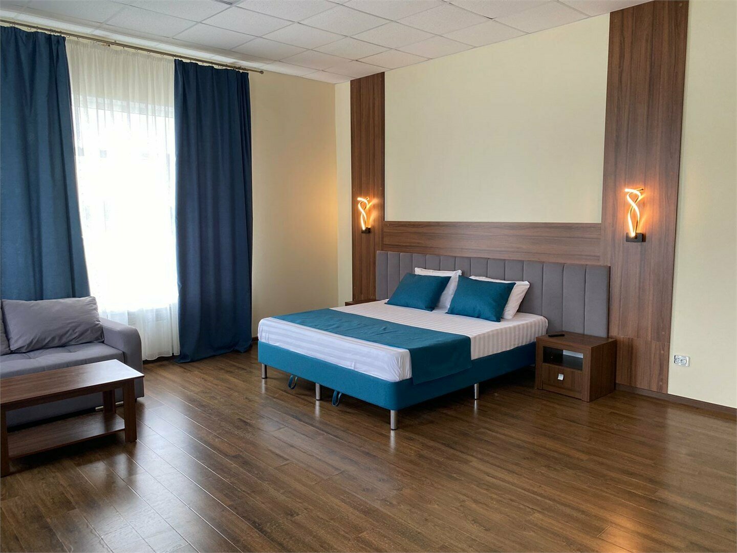 Суперлюкс с кроватью размера "king-size"