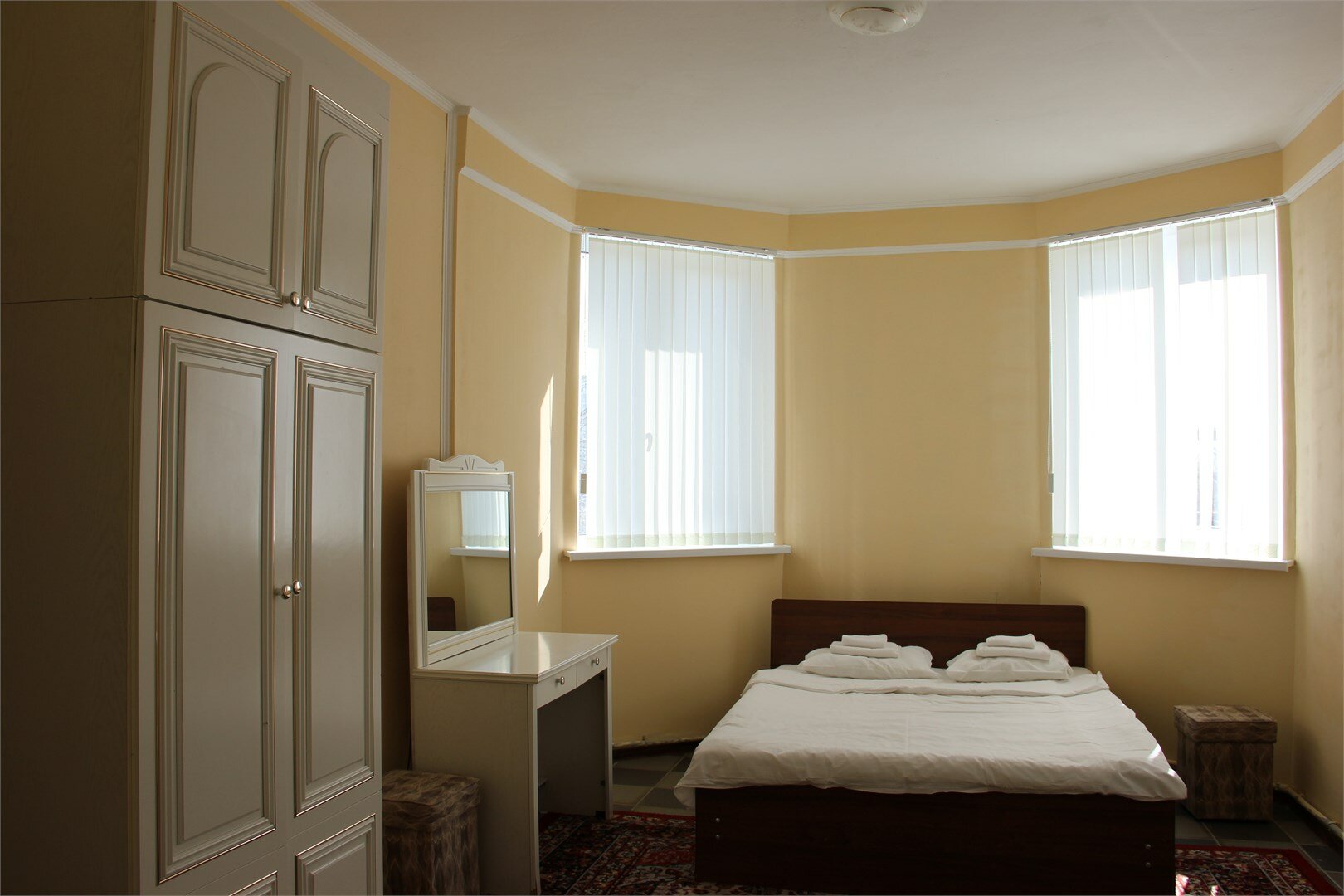 Семейный номер 303