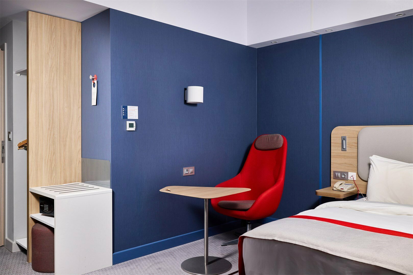 1 категория/Стандарт с двуспальной кроватью для людей с ограниченными возможностями