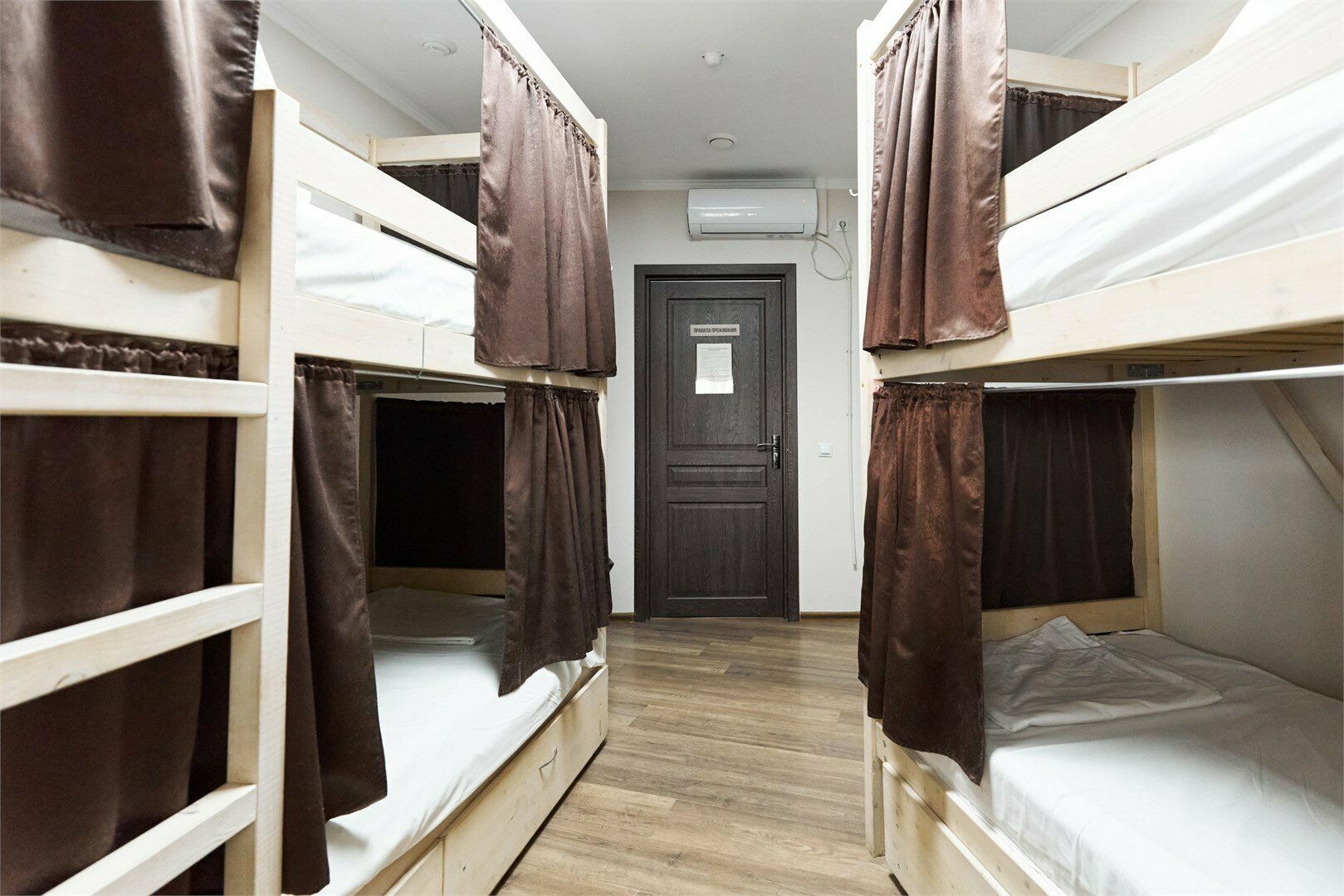 Койко-место в 4-х местном женском номере