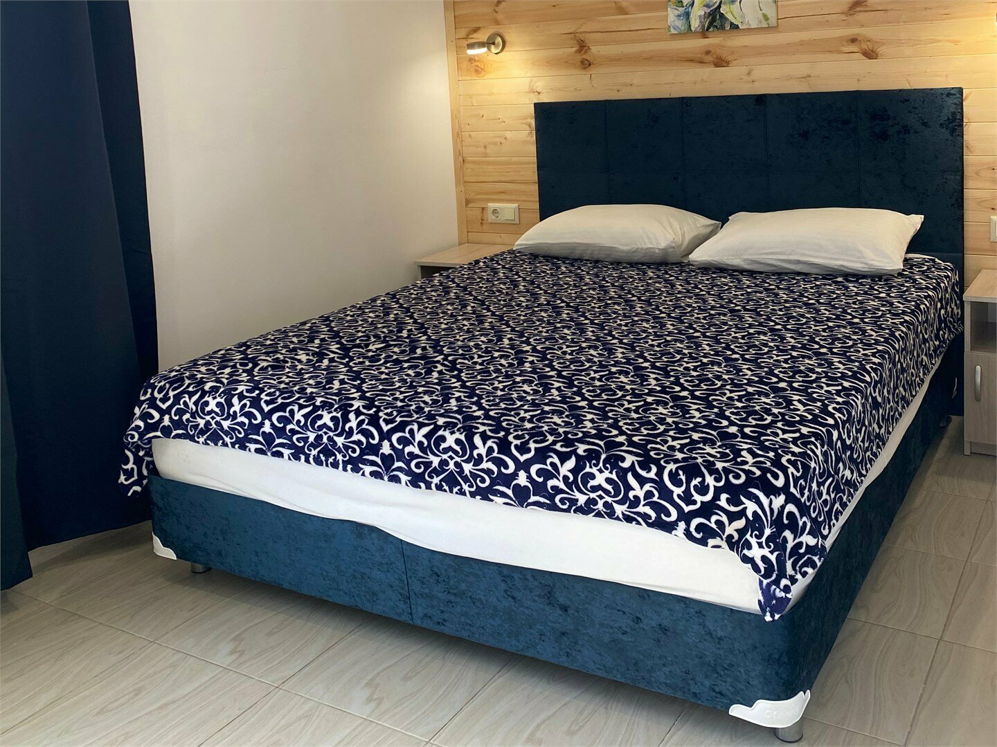 Двухэтажная дача с мансардой