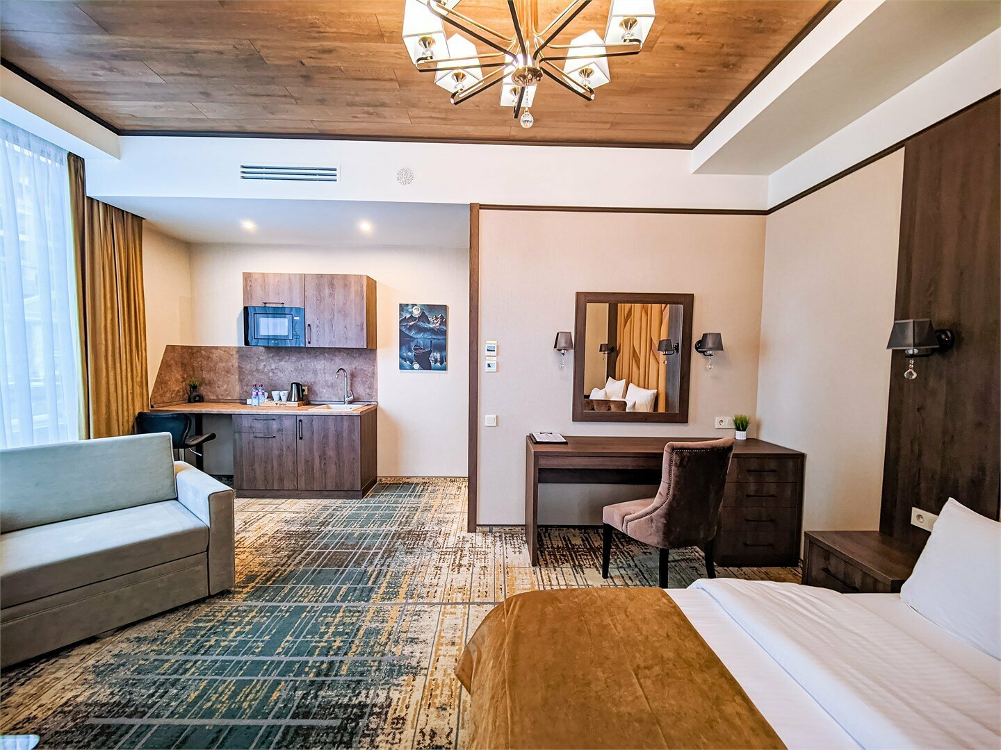 Luxury (корпус Vertex 2)