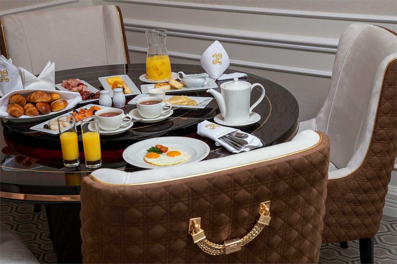 Императорский Сюит Александр II