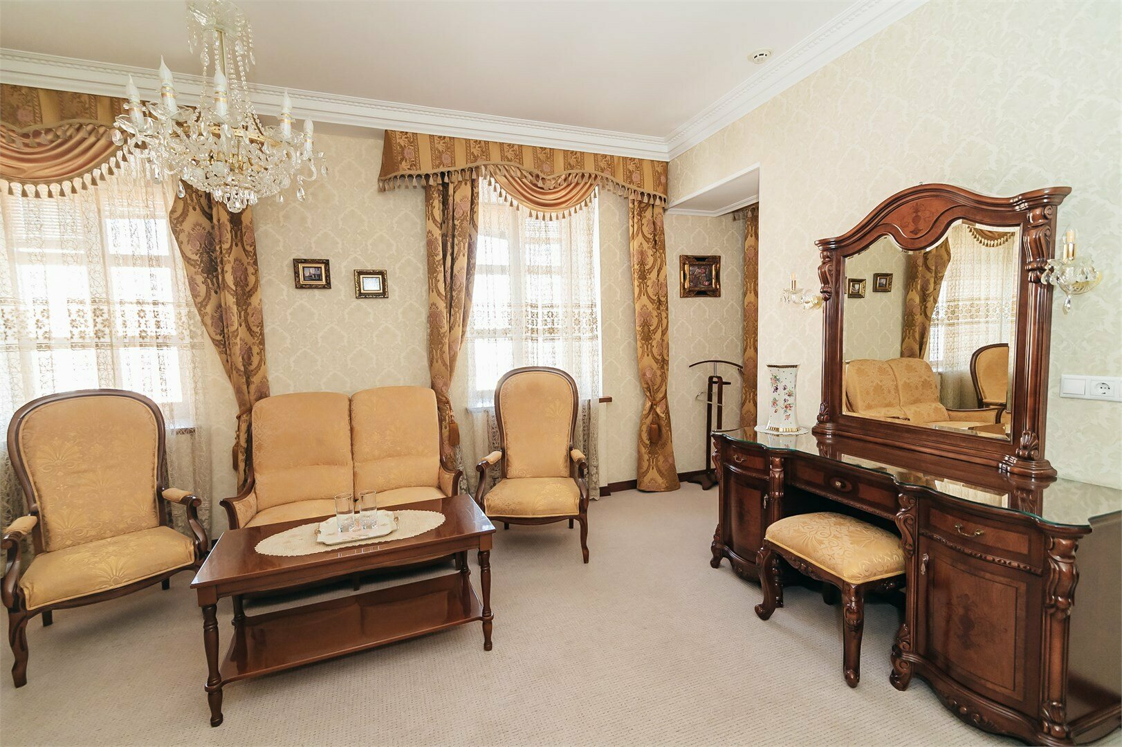 Джуниор Сюит Сьюпериор