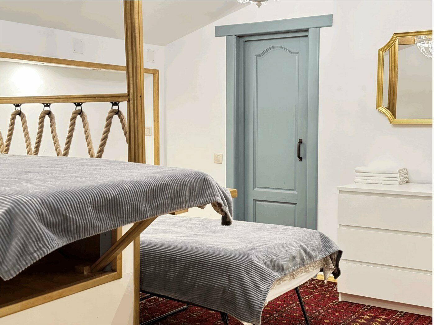 3- мансарда две кровати- 3