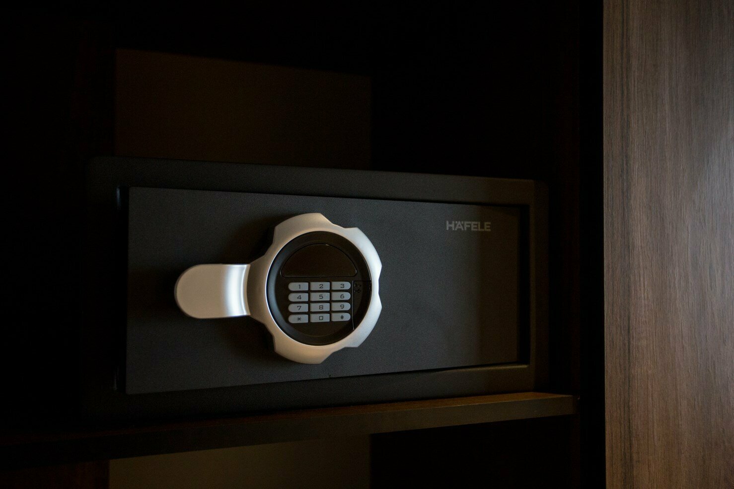 Стандарт с видом на город с панорамными окнами