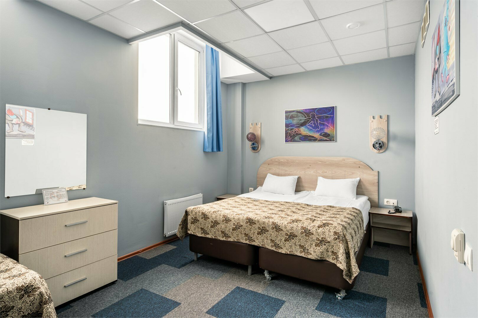 Бюджетный двухместный номер с большой кроватью