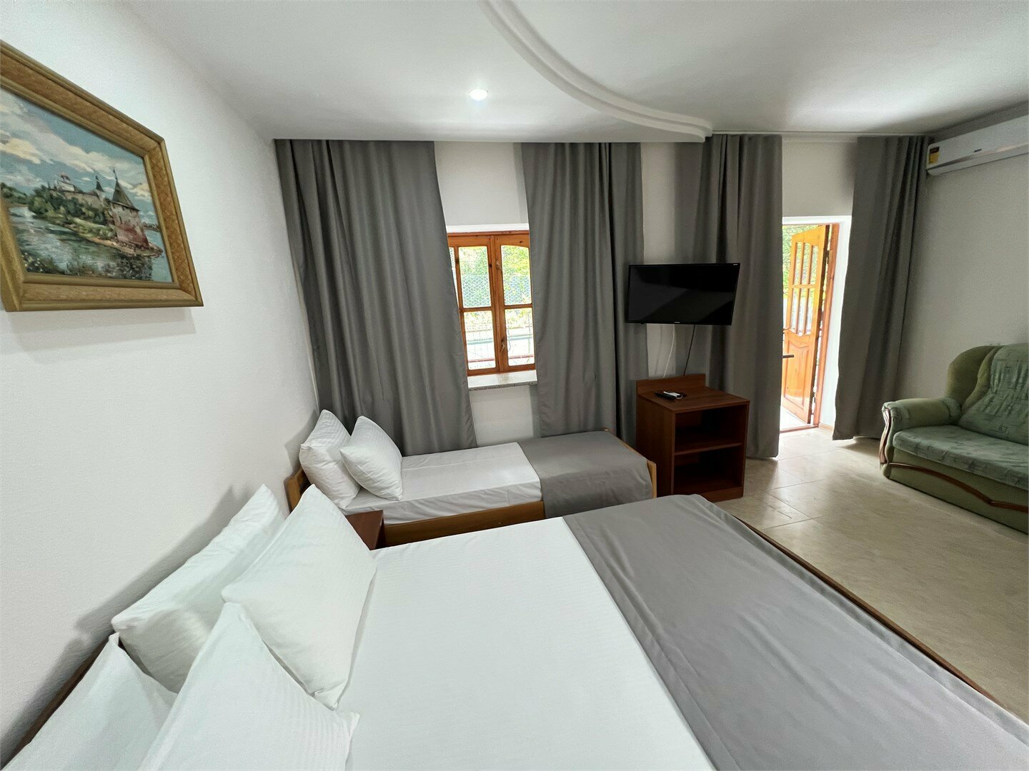 Трехместный номер Deluxe