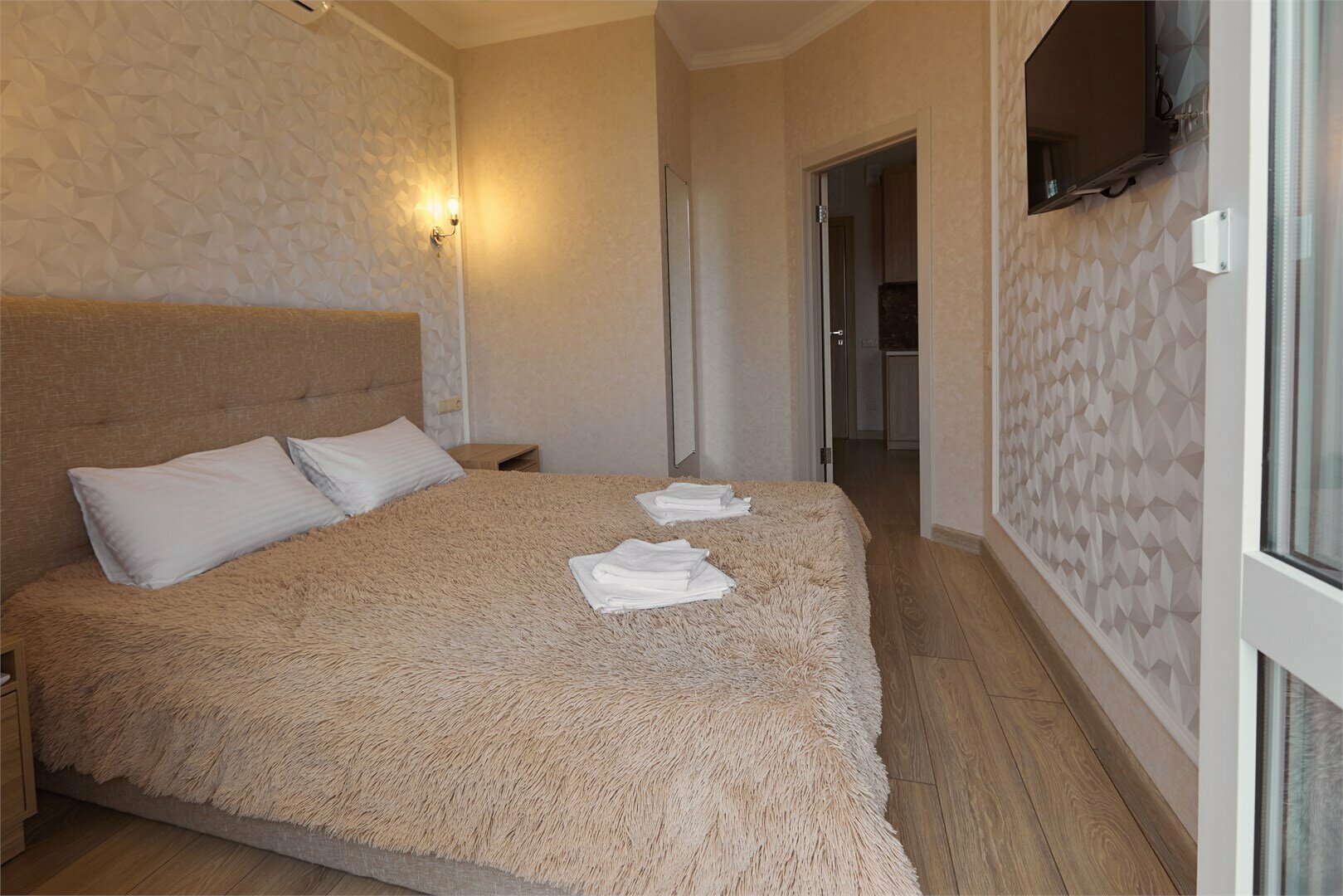 Семейный номер с балконом