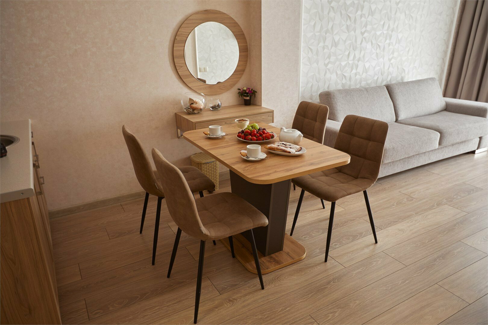 Семейный номер с террасой