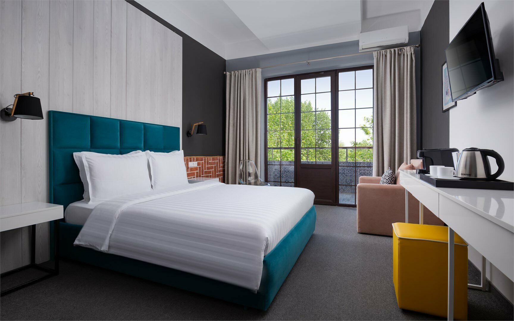 Standard Side Sea View