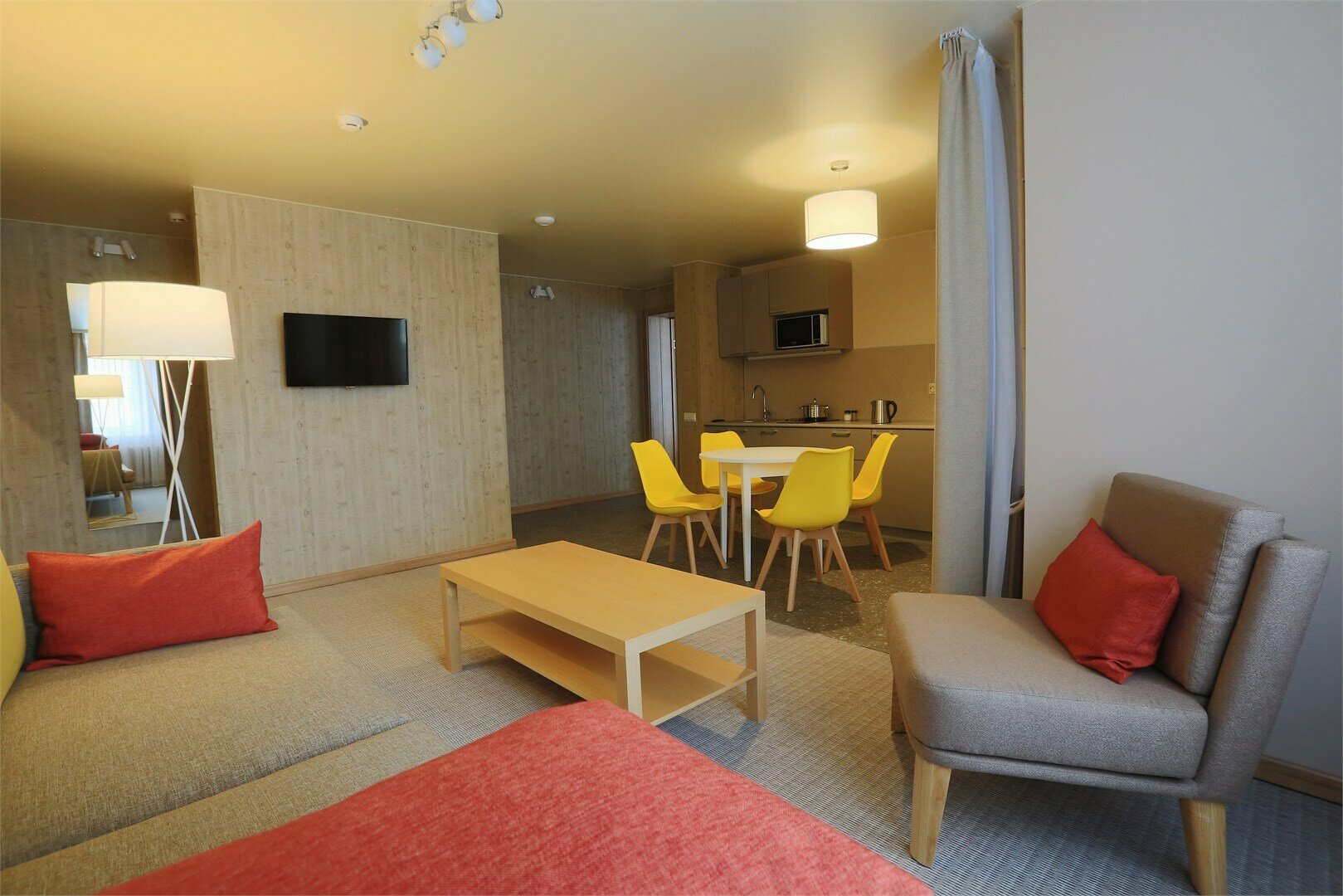 Двухкомнатные апартаменты улучшенные