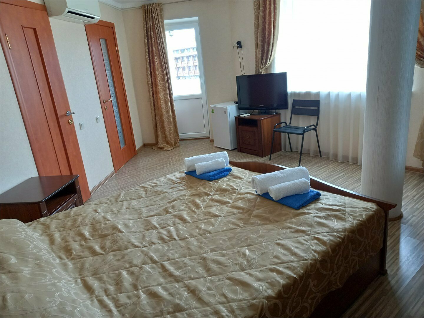 Двухместный номер Делюкс с 1 кроватью и балконом