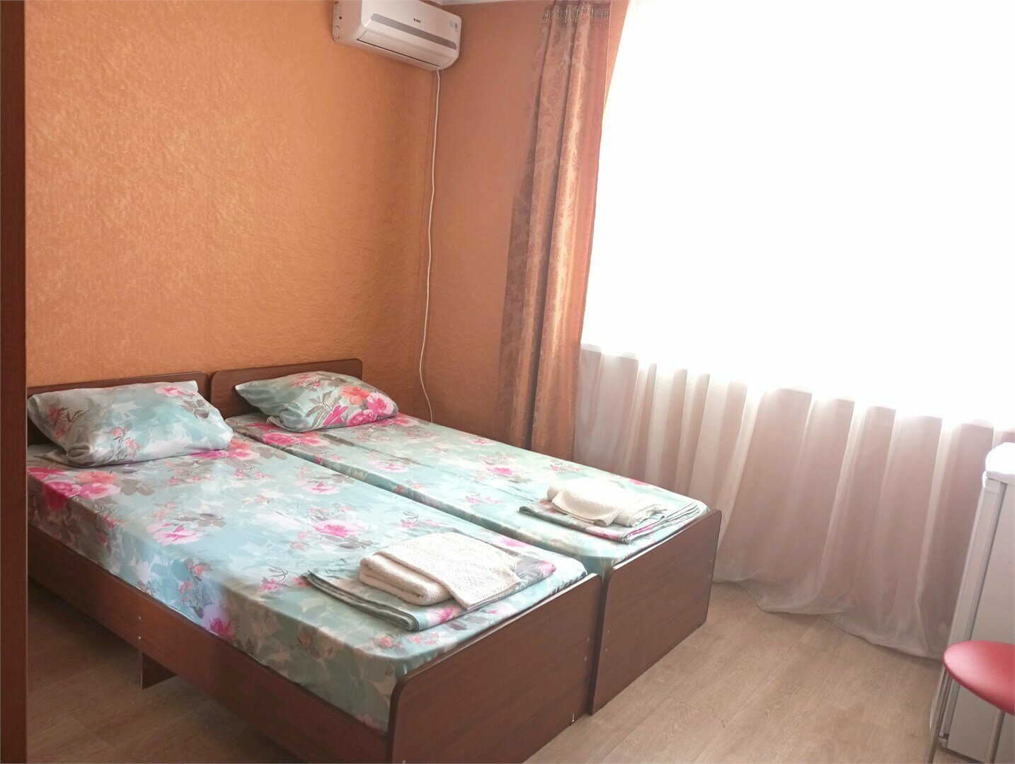 Бюджетный двухместный номер с 2 отдельными кроватями