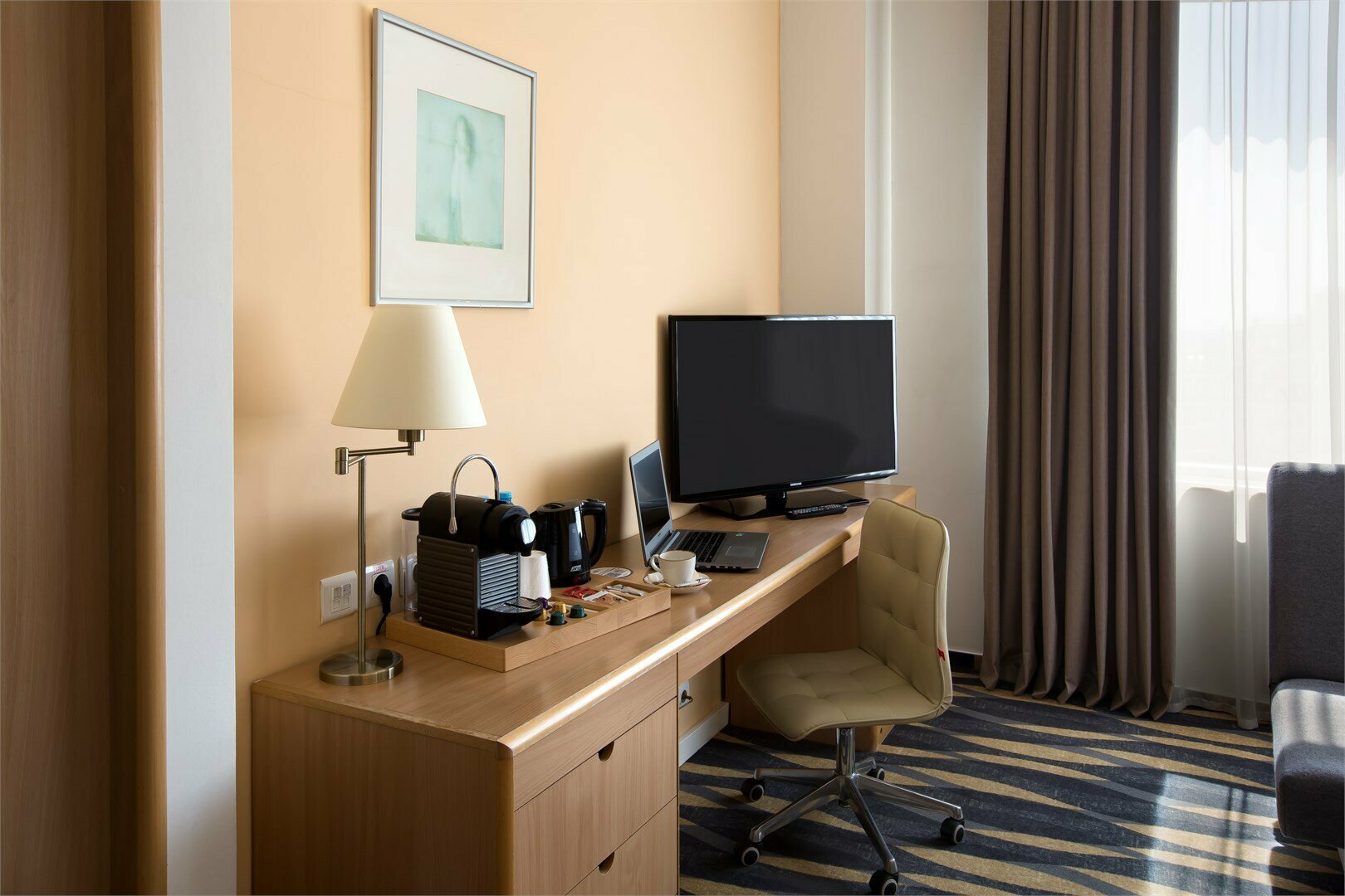 Номер Executive с двуспальной кроватью и софой