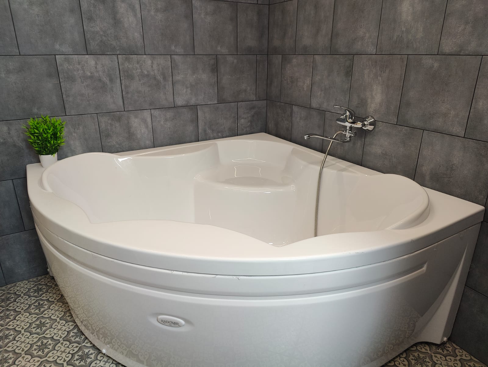 Улучшенный семейный номер