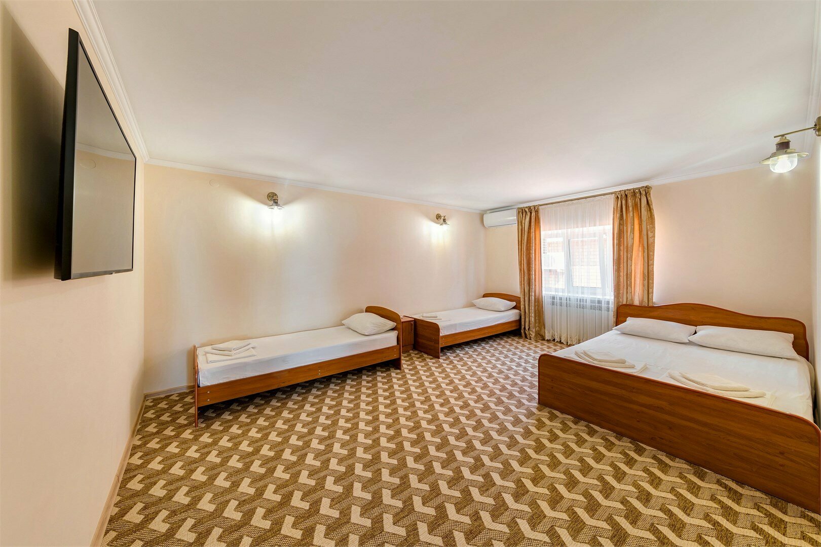 Стандартный четырехместный номер