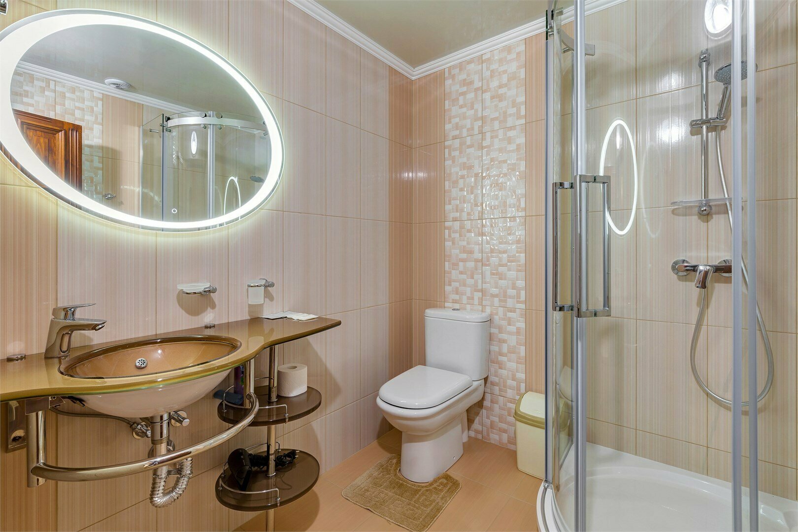 Стандартный трехместный номер