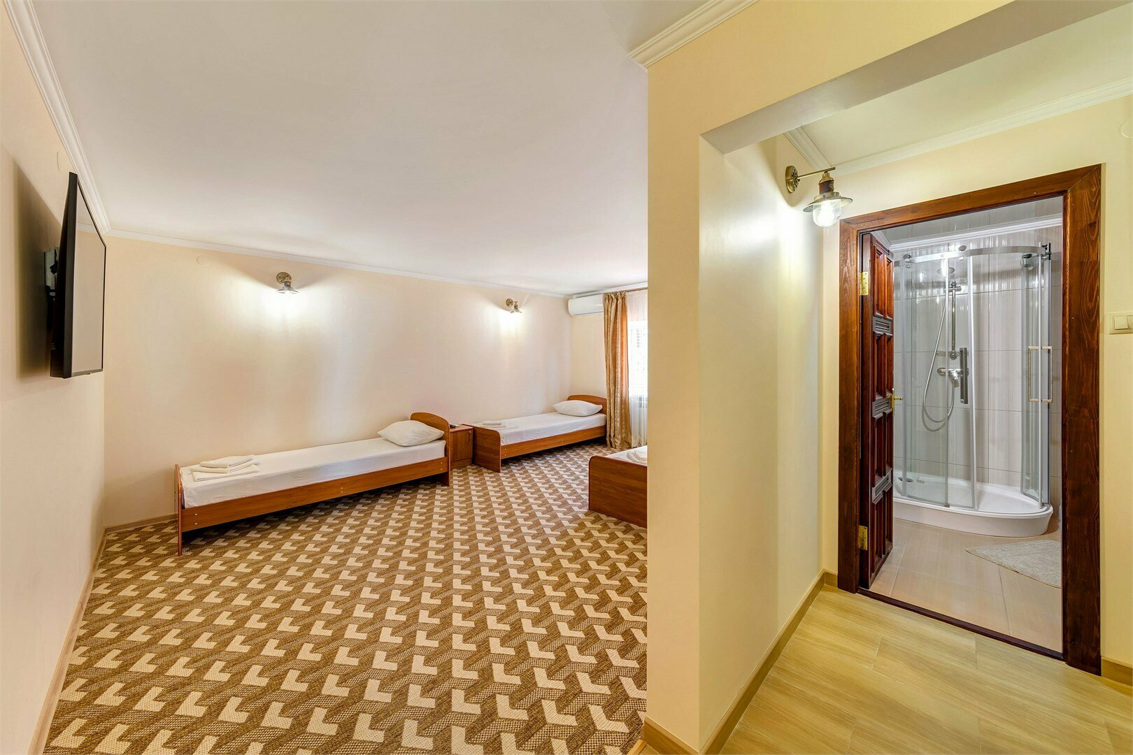 Стандартный четырехместный номер