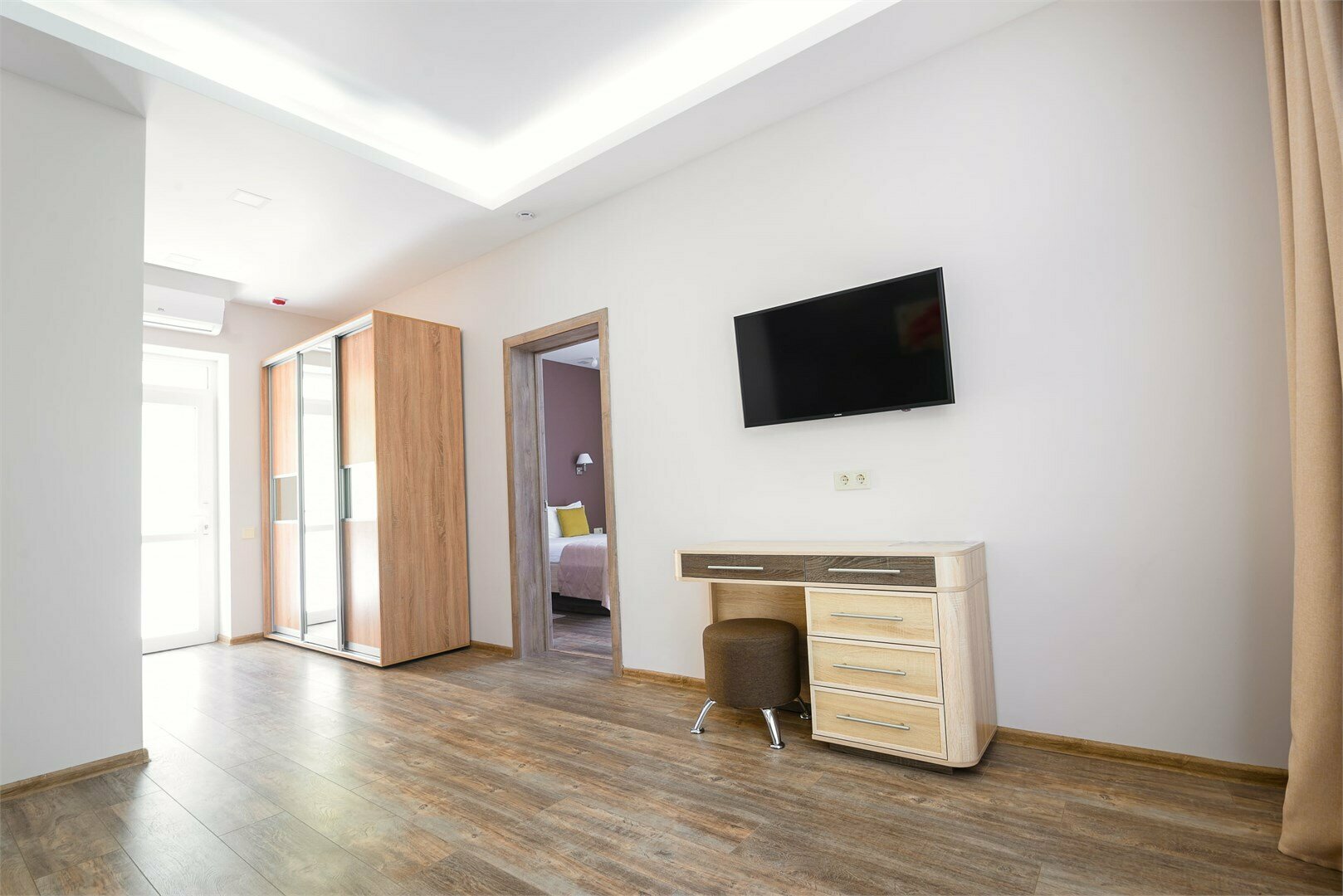 Люкс двухкомнатный № 5