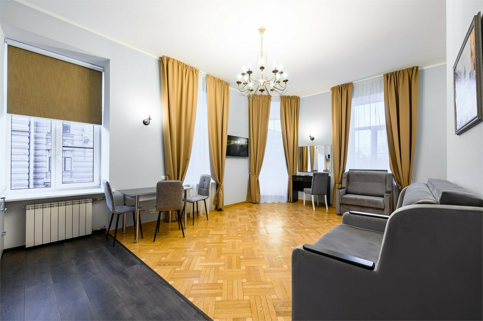 Просторные апартаменты с видом на памятник А.С. Пушкину, 50 м2