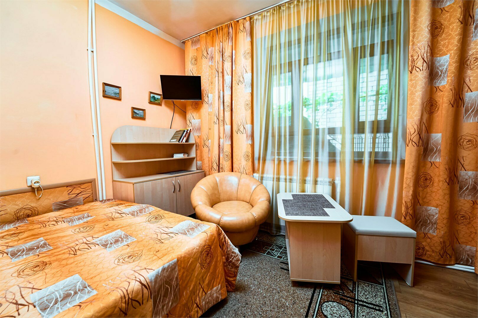 Стандартный двухместный номер с  одной 2-х спальной кроватью