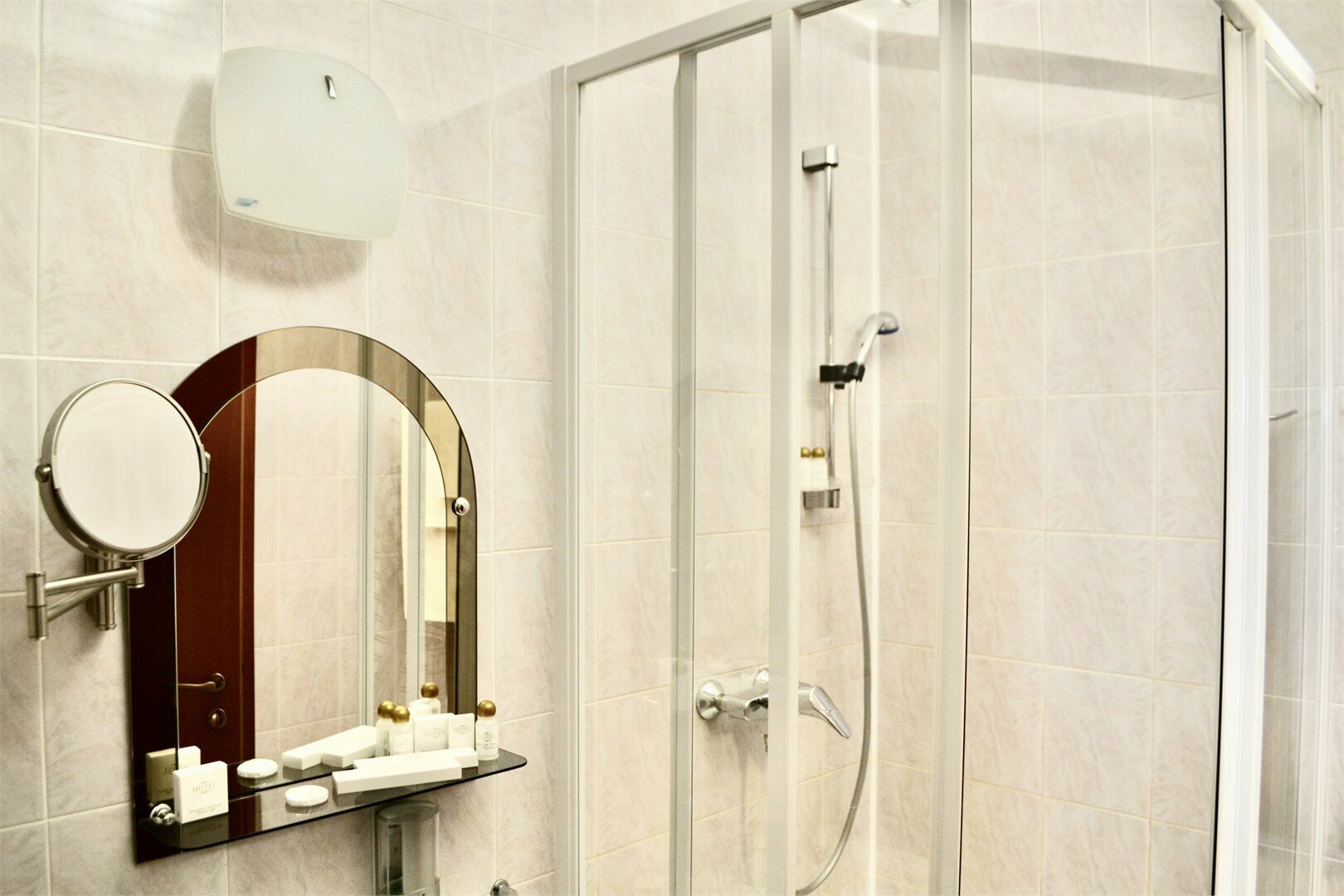 Стандарт с балконом и 2 кроватями