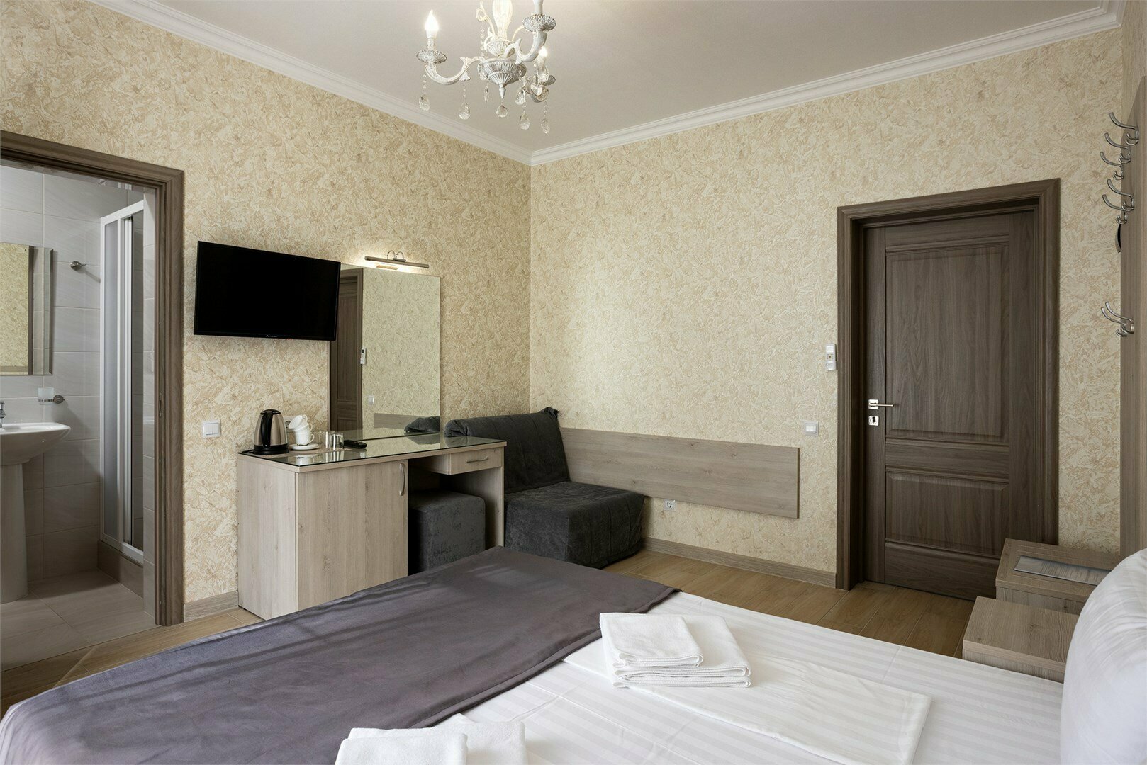 Семейный номер с балконом