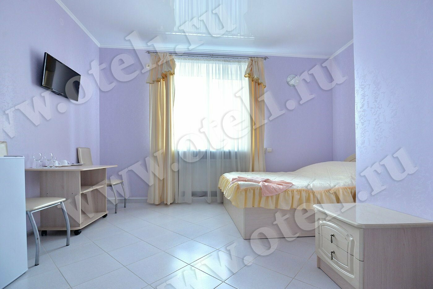 Стандартный двухместный номер с 1 кроватью и диван/кроватью