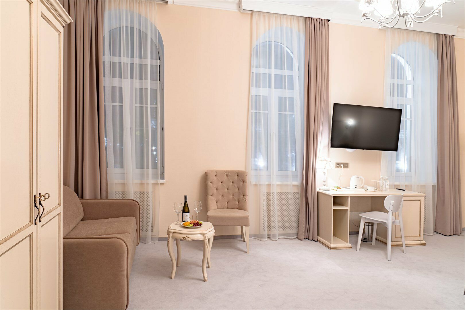 Клубный Джуниор Домъ купца Кундышева-Володина 4*