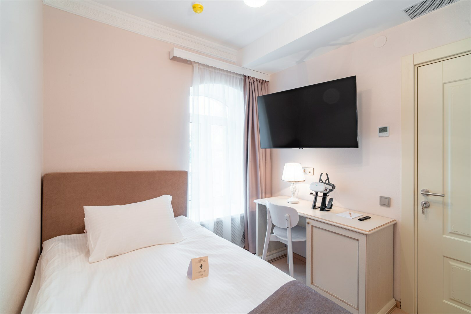 Двухкомнатный стандарт Домъ купчихи Глинкиной 4*