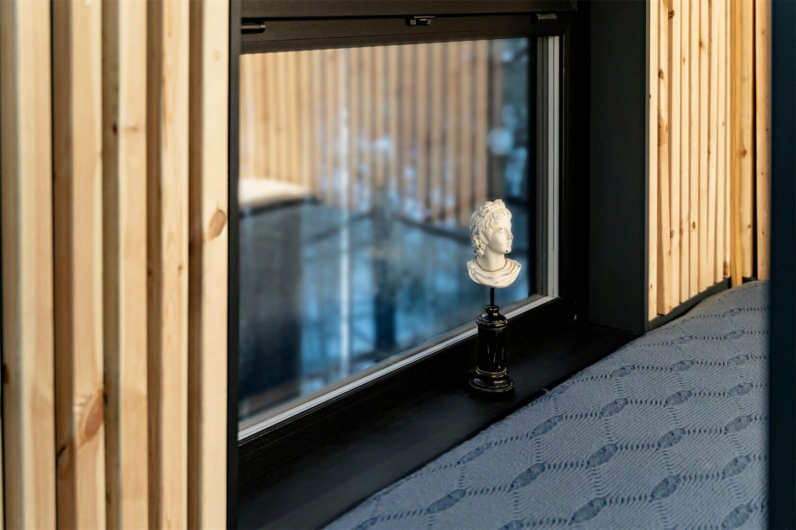 Зеркальный дом на дереве