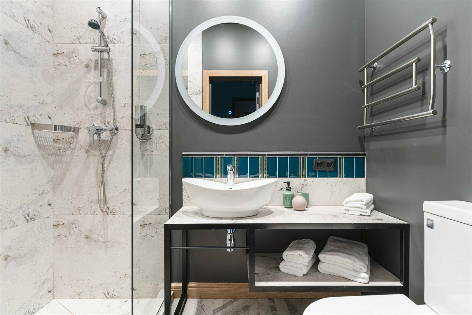 Стандартный номер-студио с видом во двор