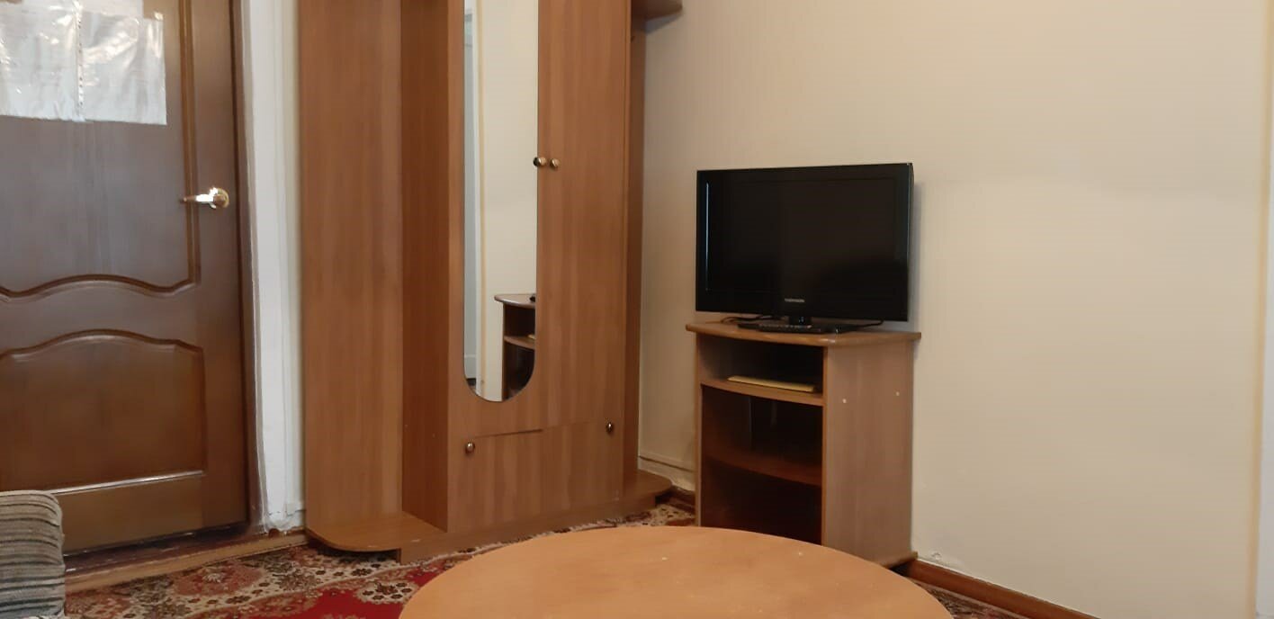 Трехкомнатный номер с двуспальной кроватью