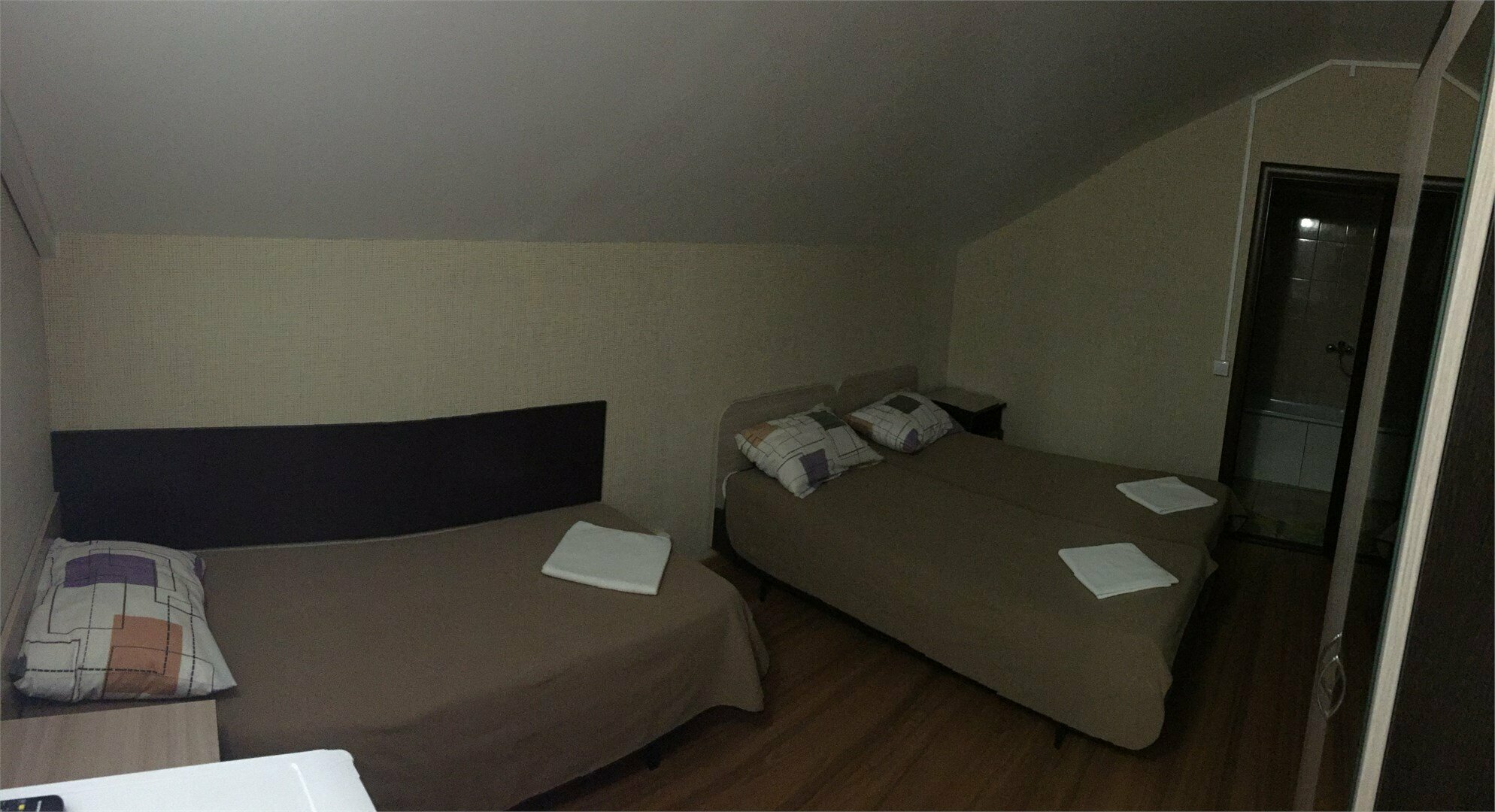 Трехместный номер эконом-класса