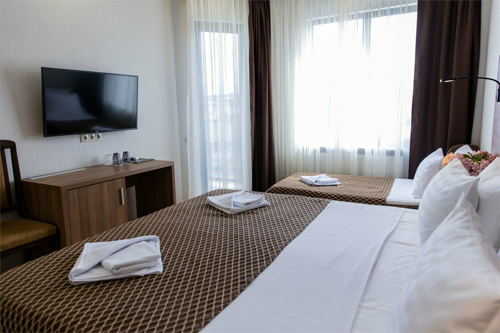 Трехместный номер комфорт