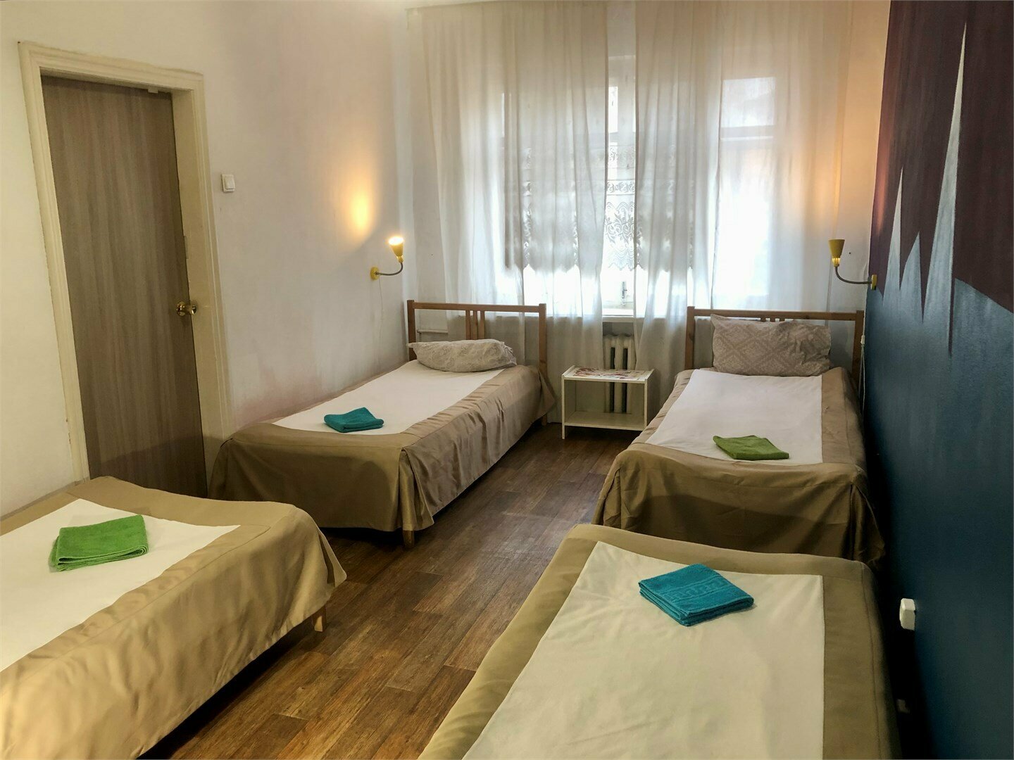 Место в общем номере для мужчин